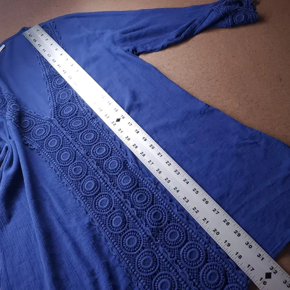 La Blanca Island Fare Crochet Coverup Tunic Women XL Blue Deep V-neck 3/4 Sleeve - Picture 5 of 6